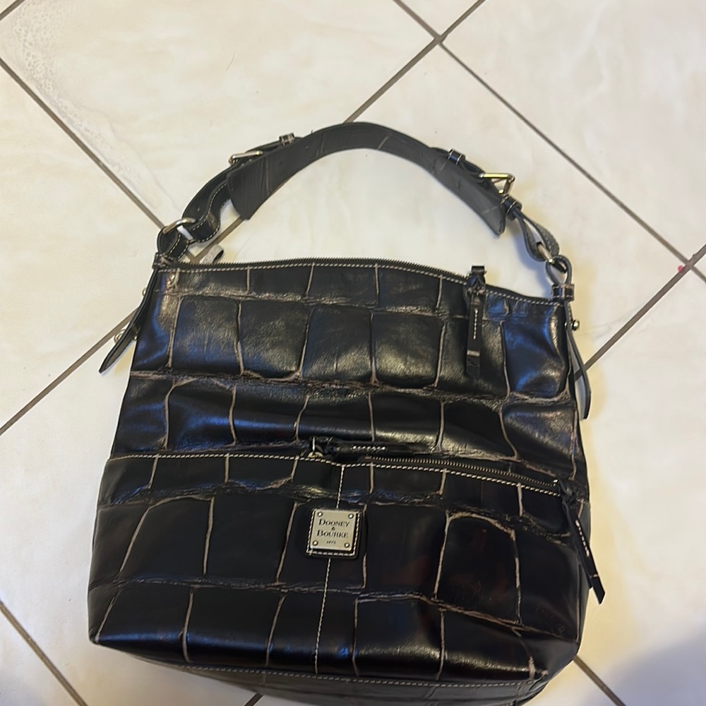 Dooney & Bourke 1975